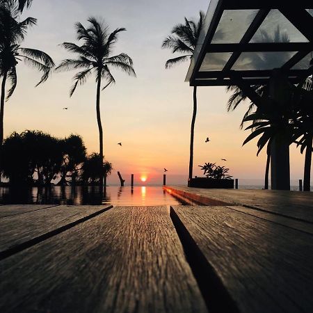 The Lighthouse Negombo Hotel Luaran gambar