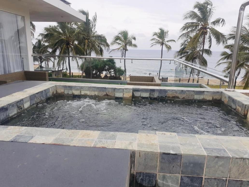 The Lighthouse Negombo Hotel Luaran gambar