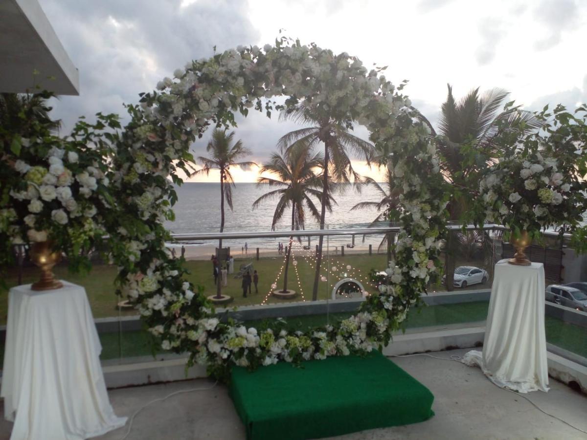 The Lighthouse Negombo Hotel Luaran gambar