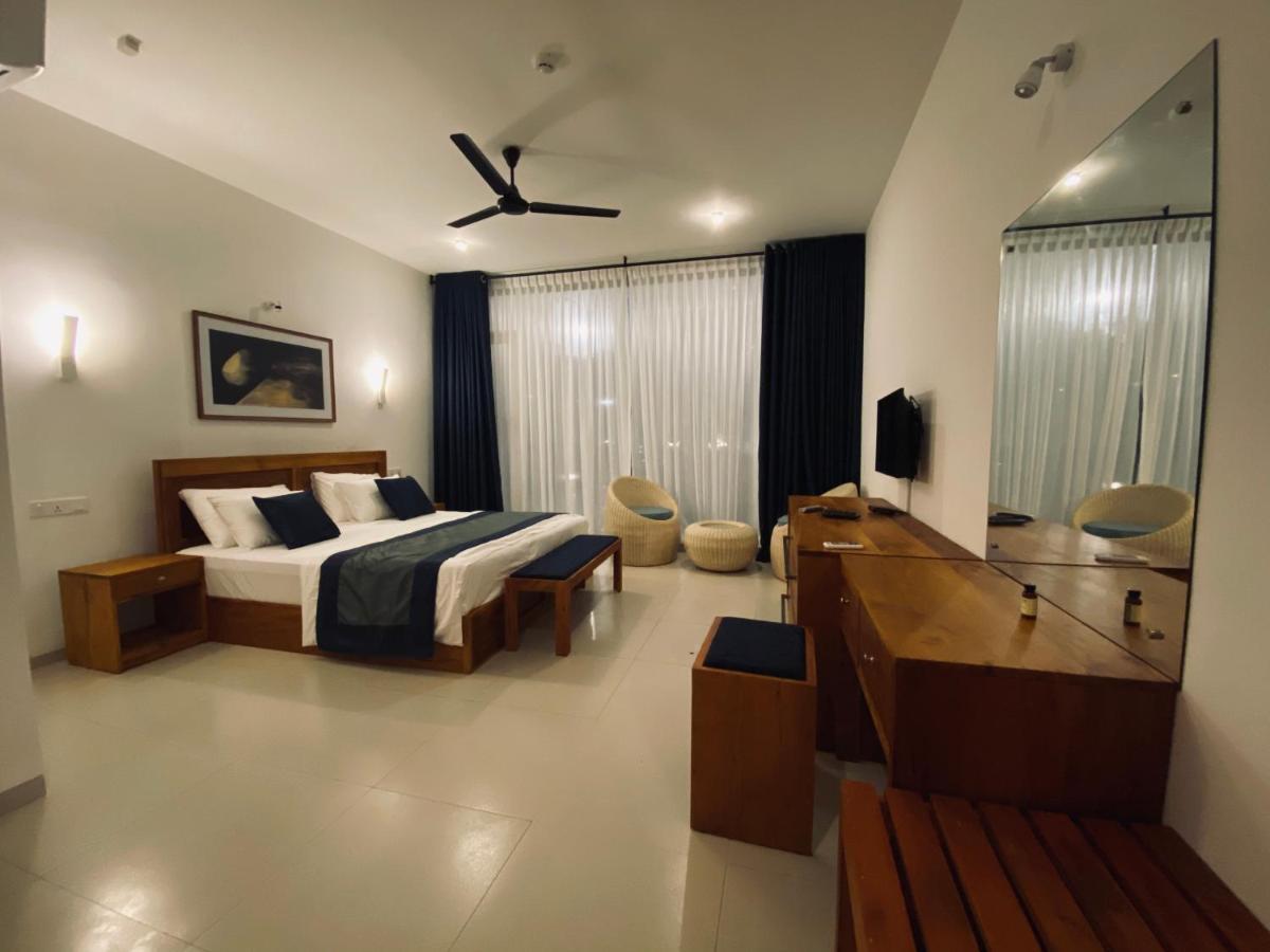 The Lighthouse Negombo Hotel Luaran gambar